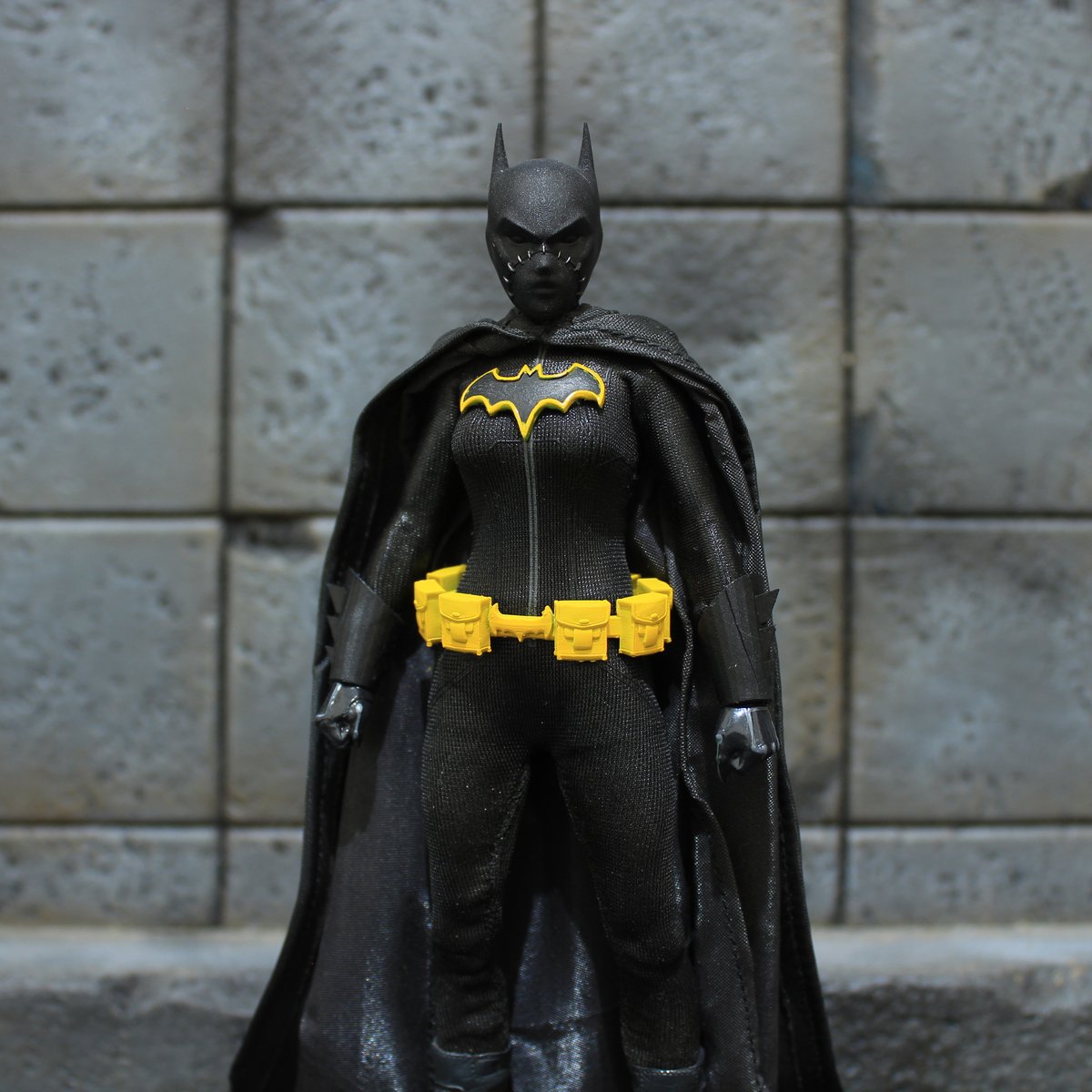 Detective Girl Cass | VAULT Custom Figures